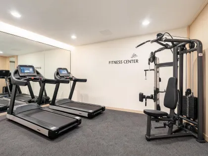 Hotel fitness room